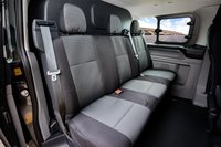 Pokrowce do Volkswagen T7 Furgon Plus od 2025 - 3 miejsca DRUGI RZĄD | Seria LUX